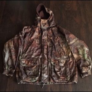 Cabelas  jacket women